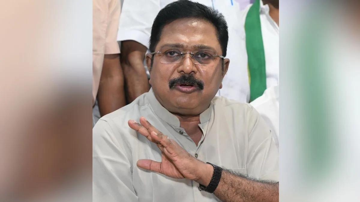 TTV Dinakaran meet Tamilnadu governer