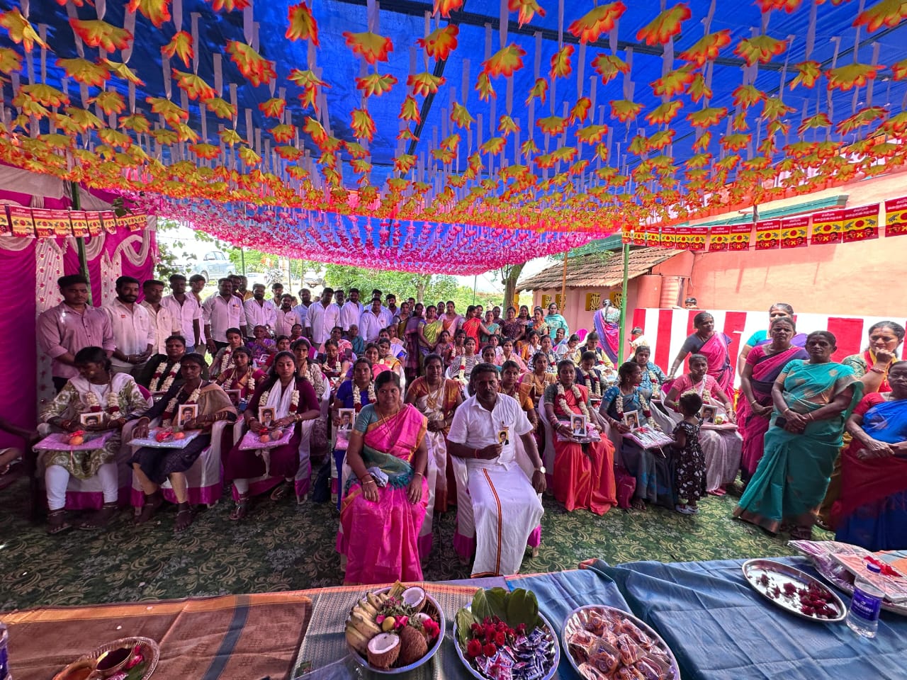 திண்டுக்கல்லில் தமிழக முதல்வர் விஜய் பிறந்தநாளை முன்னிட்டு 30 கர்ப்பிணி பெண்களுக்கு வளைகாப்பு