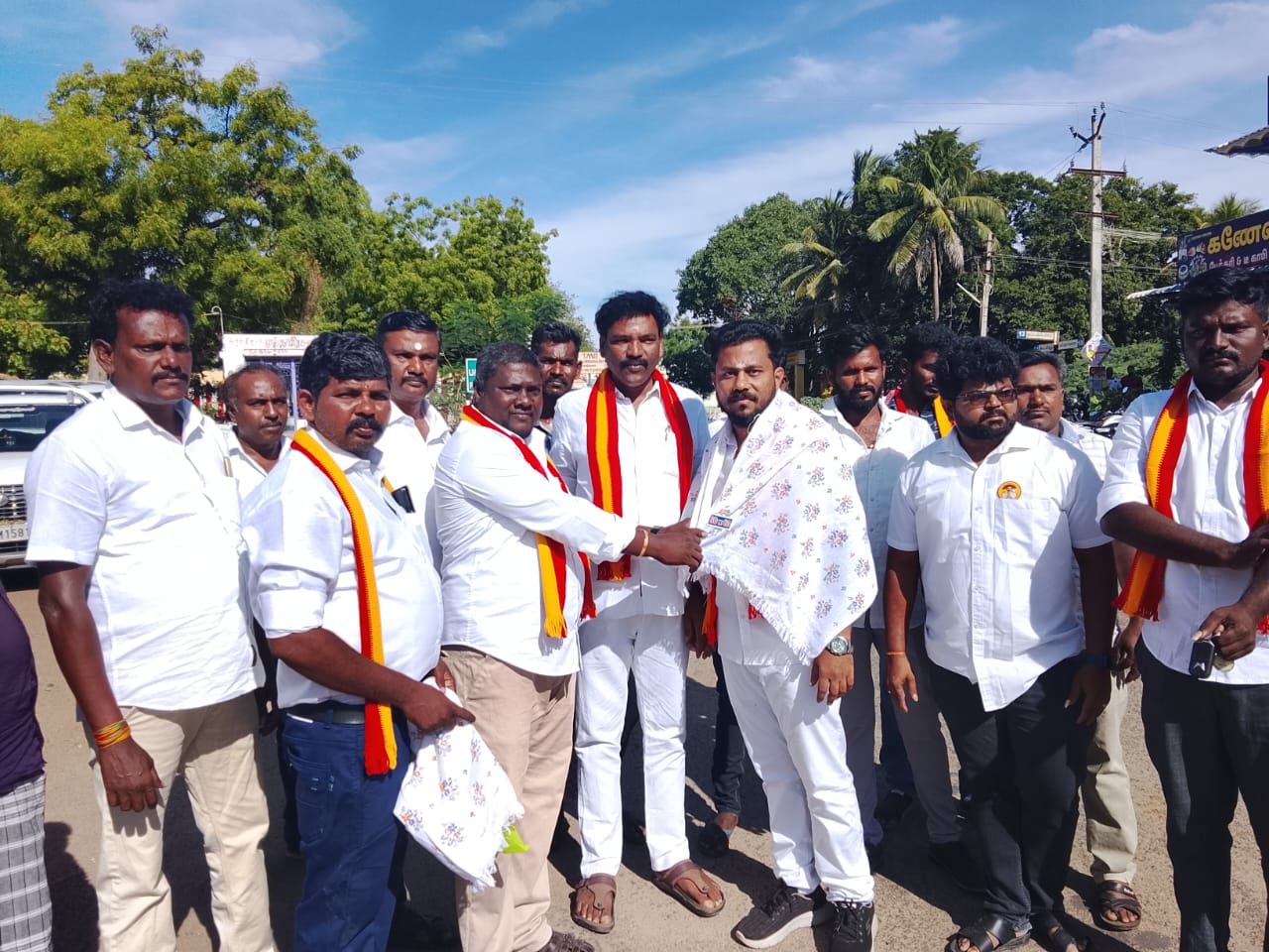 தூத்துக்குடி மாவட்டம் ஓட்டப்பிடாரத்தில் மாபெரும் சைக்கிள் போட்டி திருவிழா